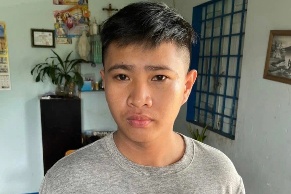Khởi tố 5 thanh niên đập phá quán nước, đánh người - 1 Khởi tố 5 thanh niên đập phá quán nước, đánh người - 1