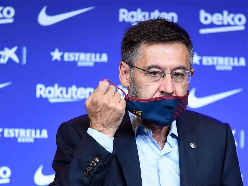 Bị Barcelona ép giảm lương, Messi sẽ ra đi tự do? - 2 Bị Barcelona ép giảm lương, Messi sẽ ra đi tự do? - 2