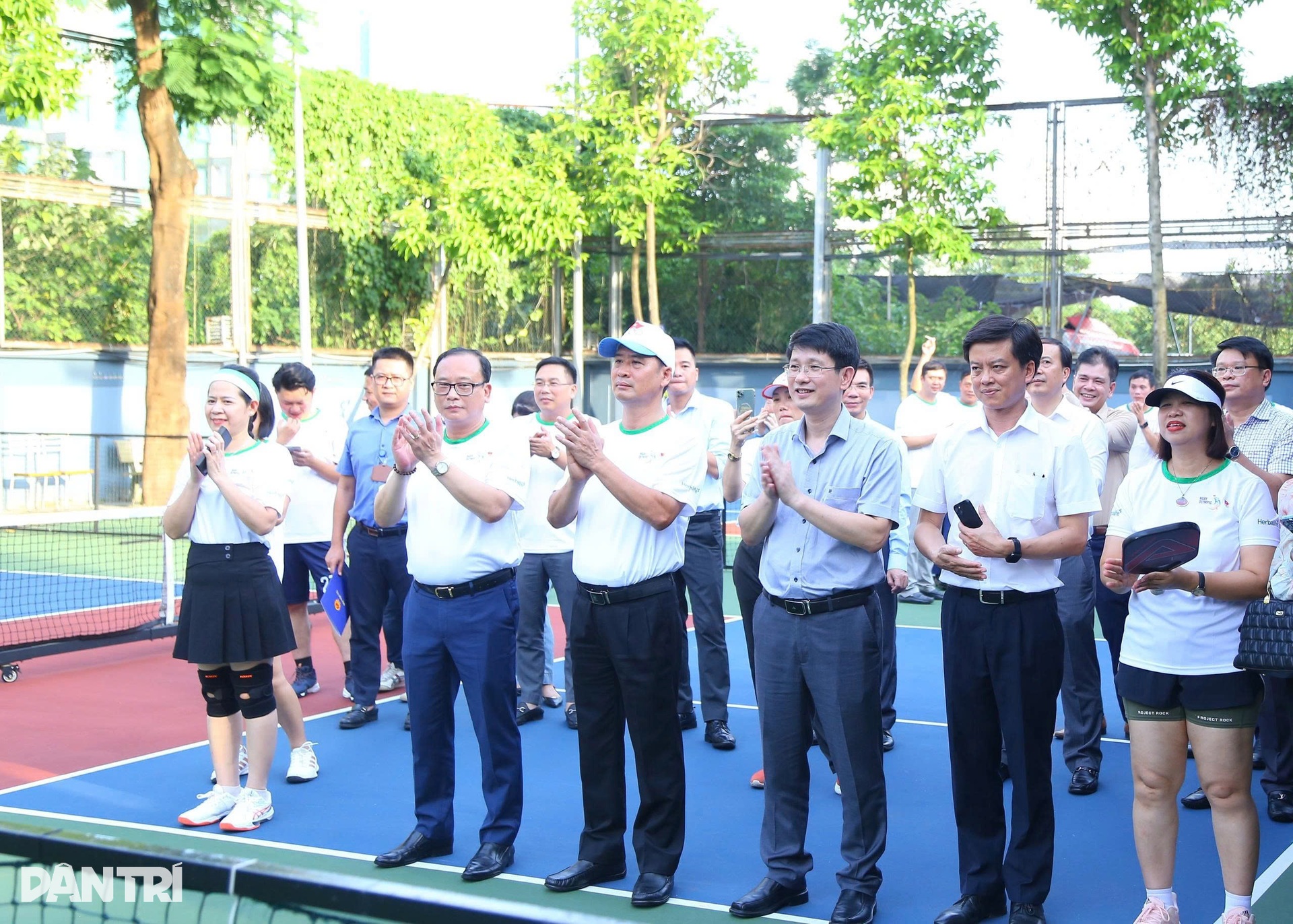 Cán bộ, công chức hào hứng tranh tài tại giải Pickleball Bộ Nội vụ - 7 Cán bộ, công chức hào hứng tranh tài tại giải Pickleball Bộ Nội vụ - 7