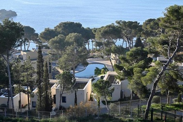 Khu cách ly dịch nCoV như "thiên đường nghỉ dưỡng"