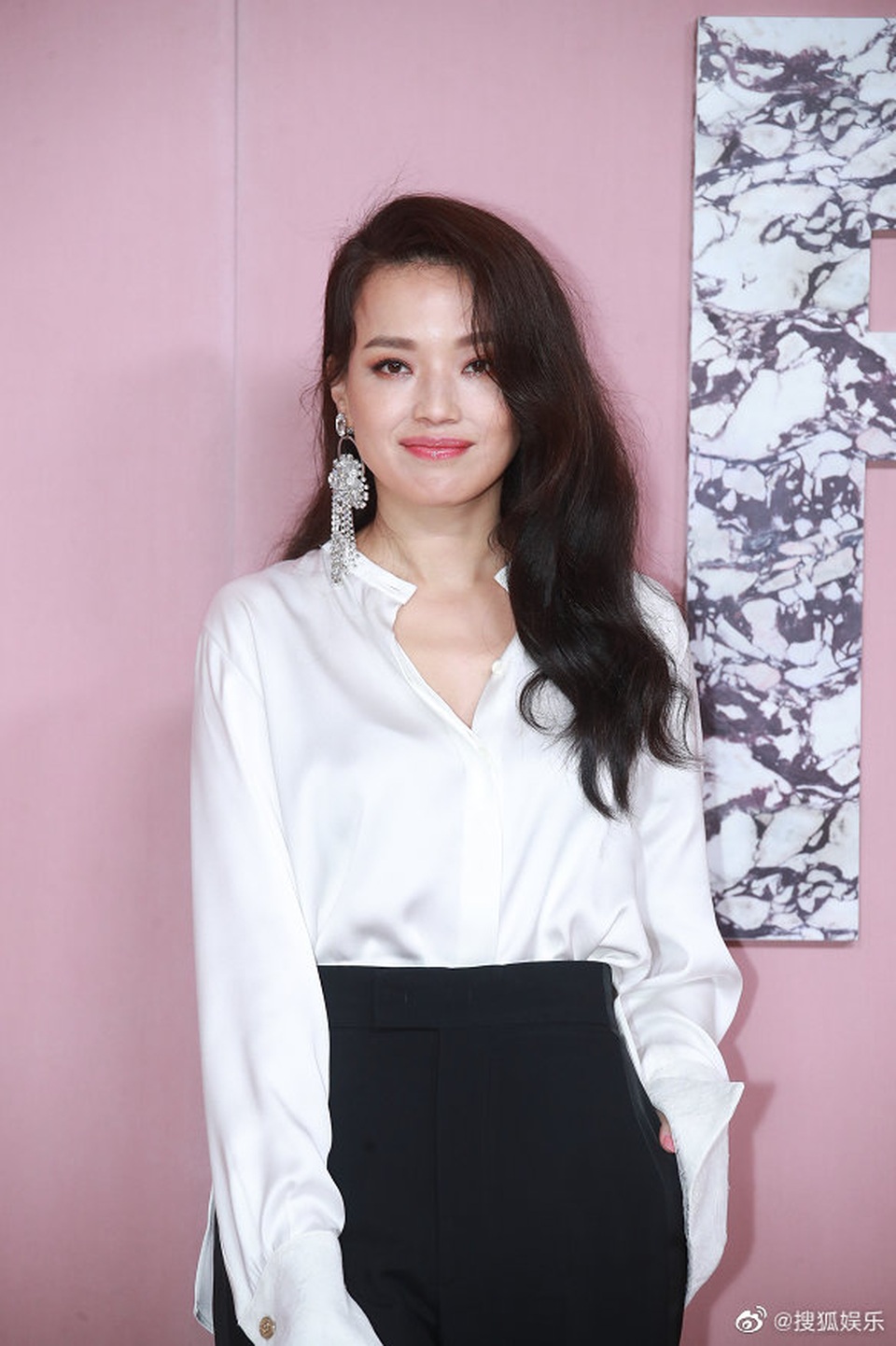 Bà mẹ ba con Trương Bá Chi xinh đẹp, lấn át Triệu Vy và Thư Kỳ - 14 Bà mẹ ba con Trương Bá Chi xinh đẹp, lấn át Triệu Vy và Thư Kỳ - 14