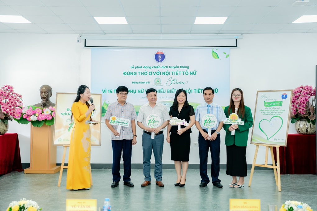 Nhãn hàng Bảo Xuân cùng Bộ Y tế phát động chiến dịch Đừng thờ ơ với nội tiết tố nữ - 3 Nhãn hàng Bảo Xuân cùng Bộ Y tế phát động chiến dịch Đừng thờ ơ với nội tiết tố nữ - 3