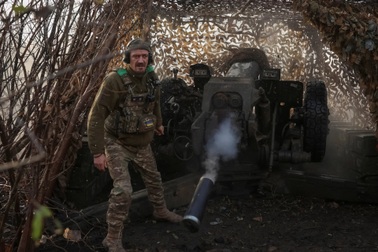 Nga cận chiến từng nhà, vây ép lính Ukraine hạ vũ khí ở chảo lửa Pokrovsk