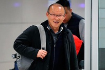 HLV Park Hang Seo bay vào TPHCM dự đám cưới của Công Phượng