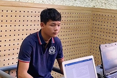 Chở cô gái 17 tuổi đi chơi rồi xâm hại giữa đoạn đường vắng