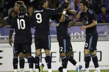 Higuain lập cú đúp, Real “tàn sát” Tenerife