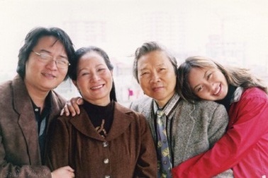 Bố ca sĩ Khánh Linh, NSƯT Ngọc Hướng qua đời