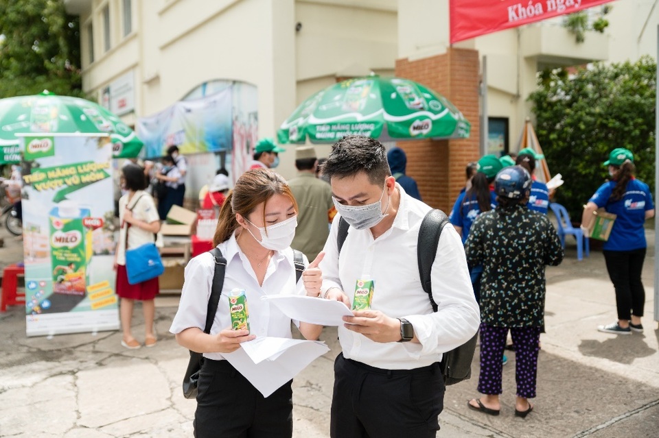 500.000 hộp MILO tiếp năng lượng chi sĩ tử “ vượt vũ môn” trong kỳ thi tốt nghiệp THPT - 5 500.000 hộp MILO tiếp năng lượng chi sĩ tử “ vượt vũ môn” trong kỳ thi tốt nghiệp THPT - 5