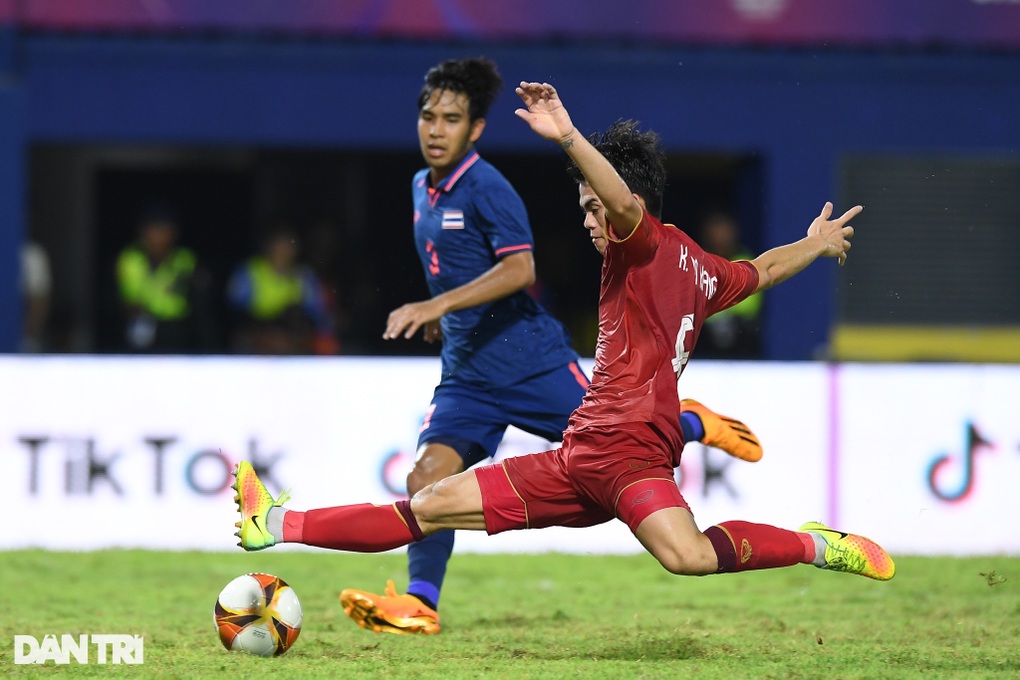 HLV Thái Lan hẹn tái ngộ U22 Việt Nam ở trận chung kết SEA Games - 2 HLV Thái Lan hẹn tái ngộ U22 Việt Nam ở trận chung kết SEA Games - 2