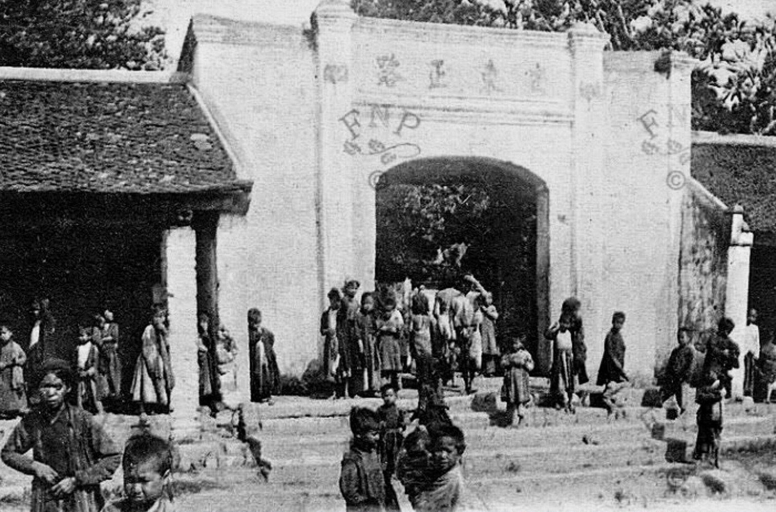 Hà Nội khác biệt sau một thế kỷ qua ảnh chụp so sánh - 3 Hà Nội khác biệt sau một thế kỷ qua ảnh chụp so sánh - 3