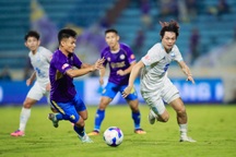 CLB Nam Định chia điểm với Hà Nội FC trong trận đấu có hai siêu phẩm