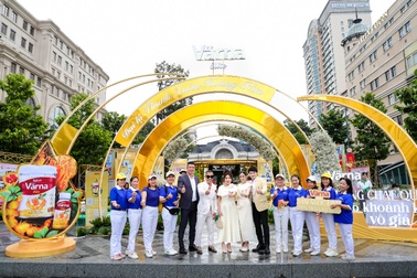 Sự kiện "Thanh Xuân Hoàng Kim" thu hút đông đảo người trưởng thành Việt