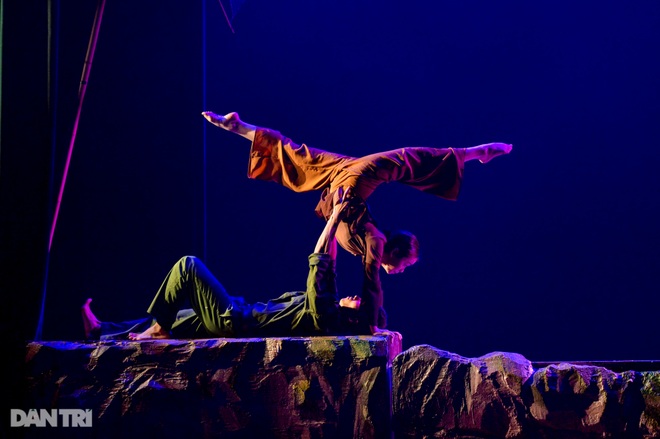 “Súy Vân”, “Hề chèo” thu hút người xem đêm diễn Tài năng múa - 26 “Súy Vân”, “Hề chèo” thu hút người xem đêm diễn Tài năng múa - 26