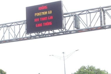 TPHCM cảnh báo “không Pokemon Go khi tham gia giao thông”
