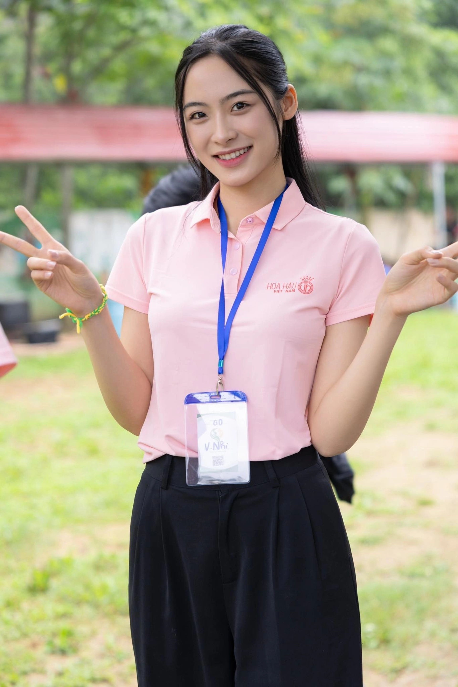 Á hậu Vân Nhi: Mỹ nhân mặt mộc, ngoại hình gây sốt chung kết hoa hậu - 5 Á hậu Vân Nhi: Mỹ nhân mặt mộc, ngoại hình gây sốt chung kết hoa hậu - 5