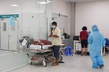 Bệnh nhân chuyển tuyến sẽ phải xét nghiệm SARS-CoV-2