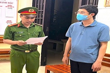 Lừa "chạy" hồ sơ đất đai chiếm đoạt 2,2 tỷ đồng của 22 người