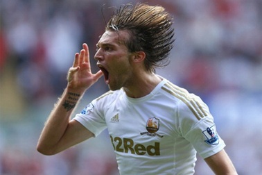 3 tiền đạo lọt vào “danh sách rút gọn” của Arsenal