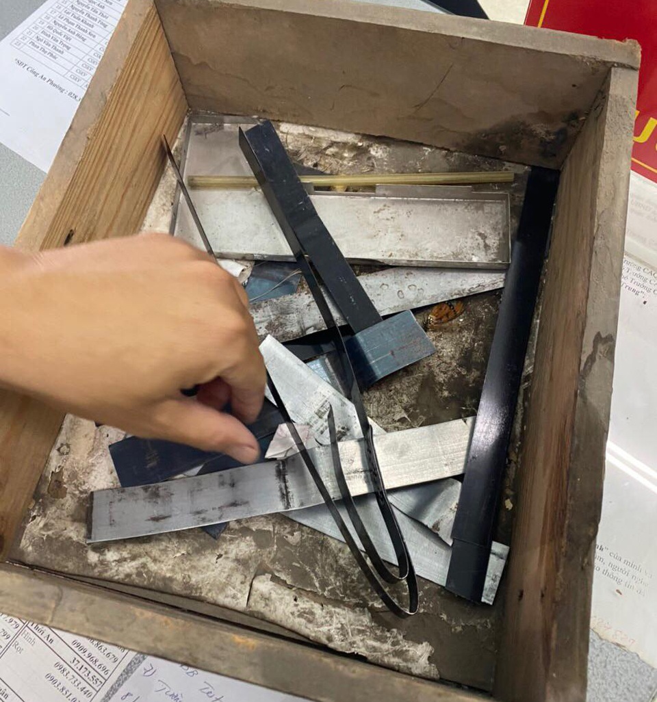 TPHCM quyết xóa nạn “đinh tặc” - 3 TPHCM quyết xóa nạn “đinh tặc” - 3
