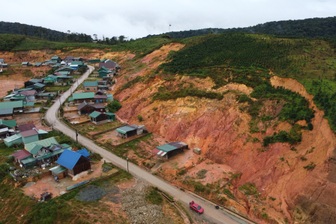 Lâm Đồng yêu cầu sơ tán người dân khỏi nơi sạt lở tại dự án Đưng K’Nớ 5