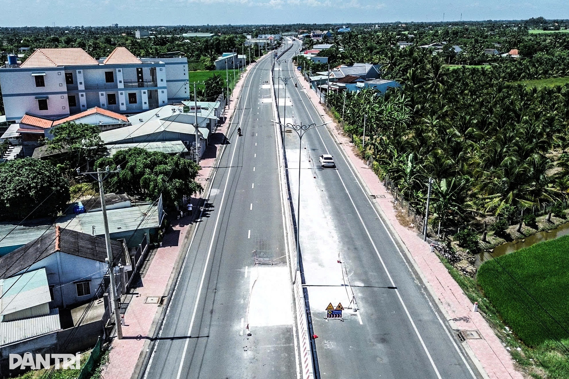 Hiện trạng đường vành đai 3.100 tỷ ở Tây Ninh xuống cấp sau 2 năm thông xe - 12 Hiện trạng đường vành đai 3.100 tỷ ở Tây Ninh xuống cấp sau 2 năm thông xe - 12