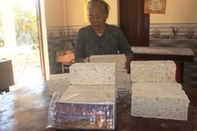 Người làm nghề bánh hộc tất bật vào vụ Tết