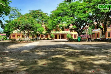 Về Bái Tiến nghe chuyện Trạng Bùng "cãi" nhà Minh khi đi sứ