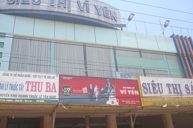 Vụ bắt nữ sinh đeo biển “trộm cắp”: Khởi tố 4 nhân viên siêu thị 