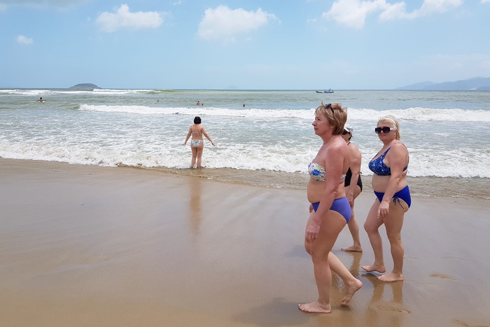 Giữa mùa dịch Covid-19, khách Nga vẫn tấp nập ở Nha Trang - 9 Giữa mùa dịch Covid-19, khách Nga vẫn tấp nập ở Nha Trang - 9