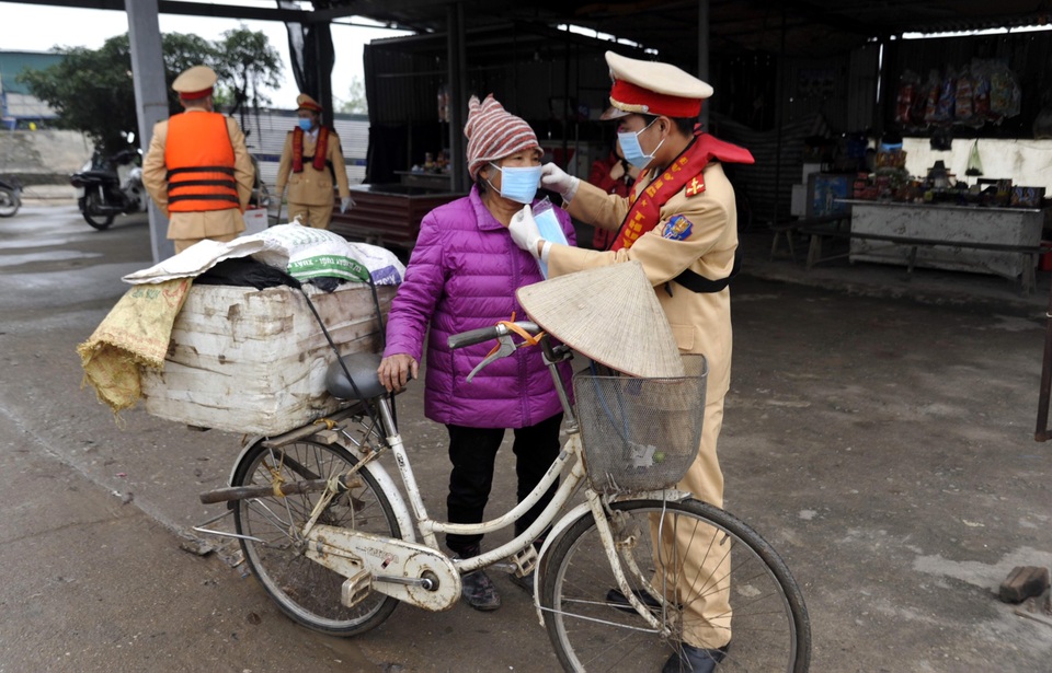 Dịch nCoV: Hà Nội còn gần 800 người phải cách ly 14 ngày - 3 Dịch nCoV: Hà Nội còn gần 800 người phải cách ly 14 ngày - 3