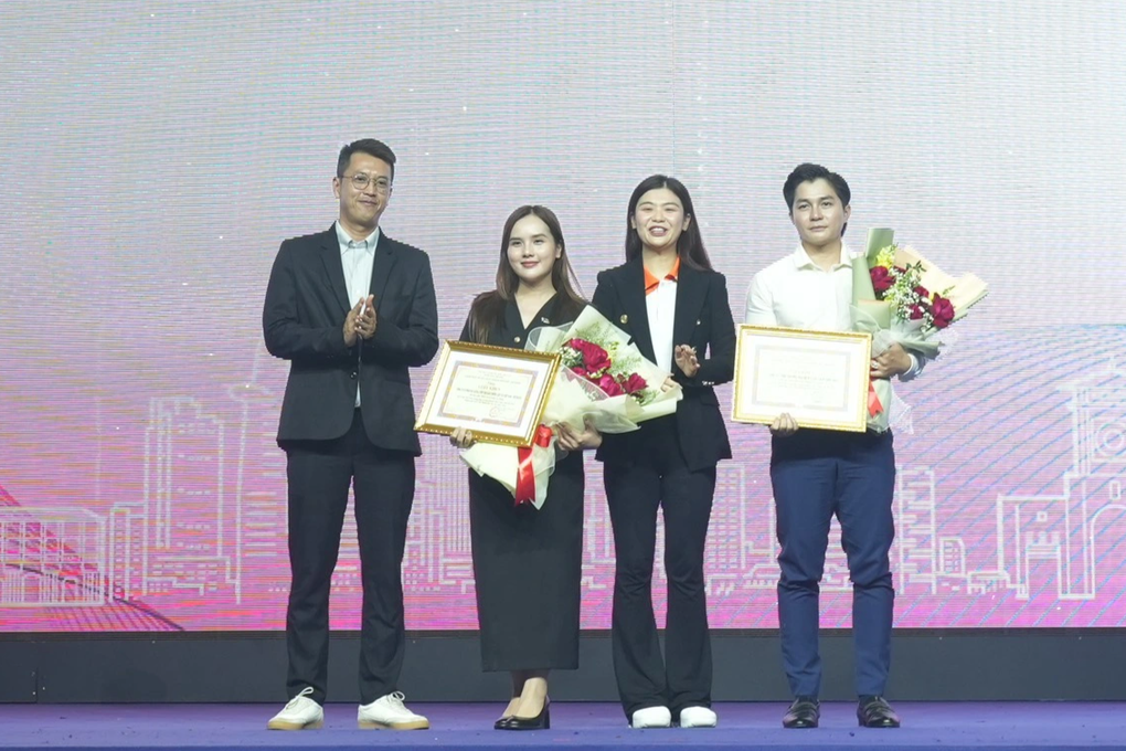 Ngày hội Du lịch TPHCM: Khách chi mạnh tay, doanh nghiệp thu 140 tỷ đồng - 2 Ngày hội Du lịch TPHCM: Khách chi mạnh tay, doanh nghiệp thu 140 tỷ đồng - 2