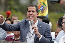 Tổng thống tự phong kêu gọi EU áp thêm lệnh trừng phạt với Venezuela