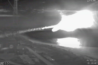 Tàu chiến Mỹ diễn tập đánh chặn tên lửa diệt hạm siêu thanh