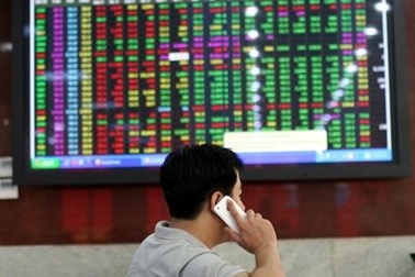 Trên 270 mã tăng trong phiên đầu tiên nới biên độ giao dịch