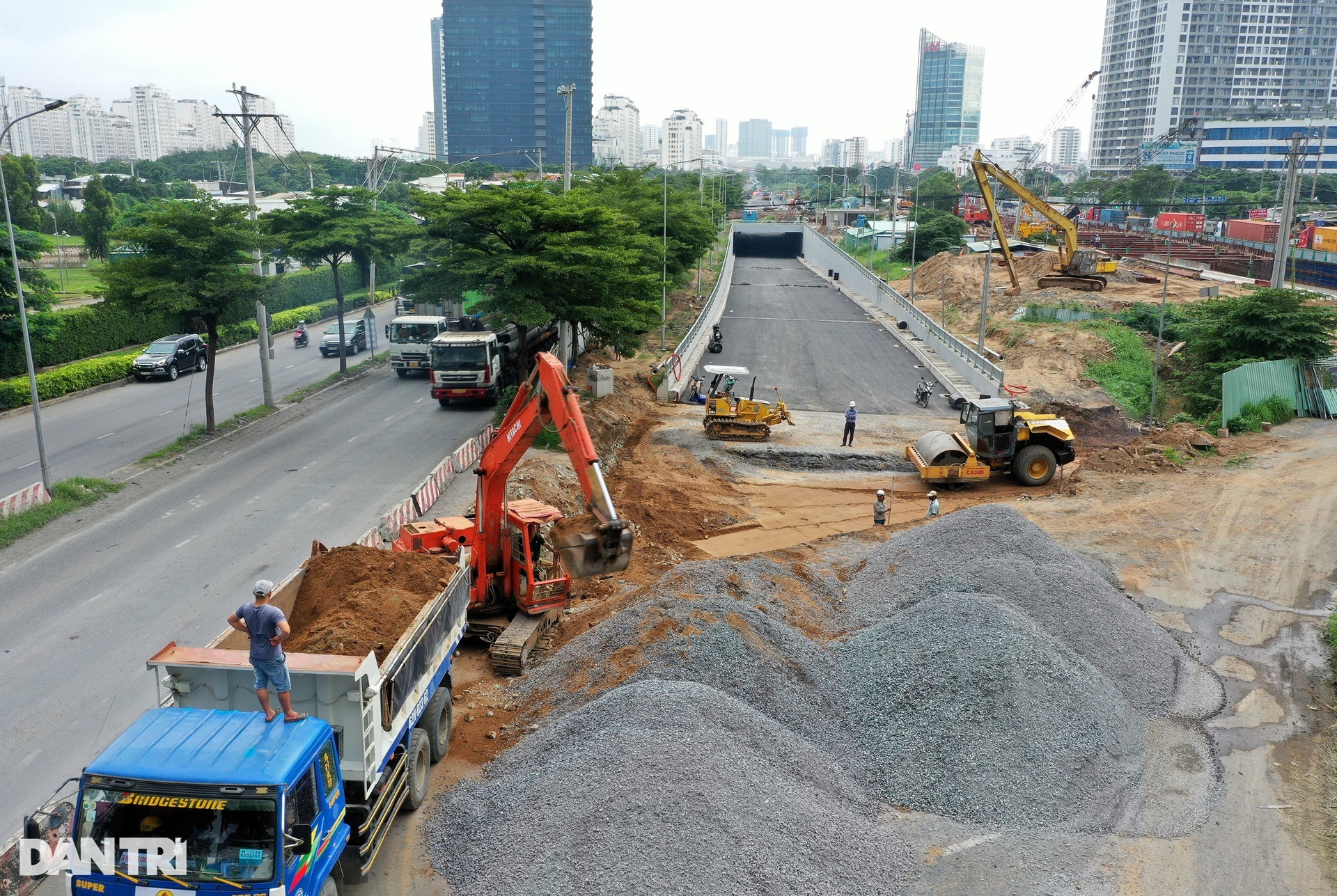 2 nút giao, hầm chui trọng điểm ở TPHCM lại chậm tiến độ - 6