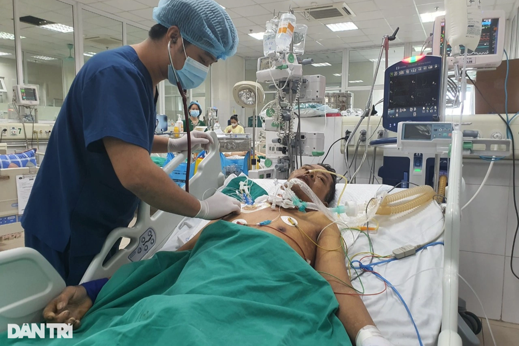Bạn đọc Dân trí giúp đỡ người đàn ông mắc sốt xuất huyết hơn 160 triệu đồng - 2 Bạn đọc Dân trí giúp đỡ người đàn ông mắc sốt xuất huyết hơn 160 triệu đồng - 2