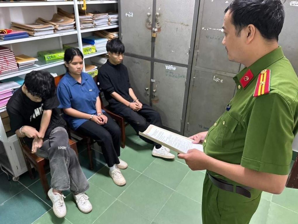 Lời khai của 3 nghi phạm giết tài xế, cướp taxi Mai Linh - 1 Lời khai của 3 nghi phạm giết tài xế, cướp taxi Mai Linh - 1