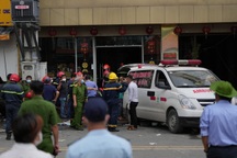 Vụ cháy karaoke ở Bình Dương: Nhiều người nhảy từ trên cao xuống thoát thân