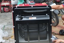 Phát hiện 2 bố con tử vong trong nhà nghi ngạt khí thải máy phát điện