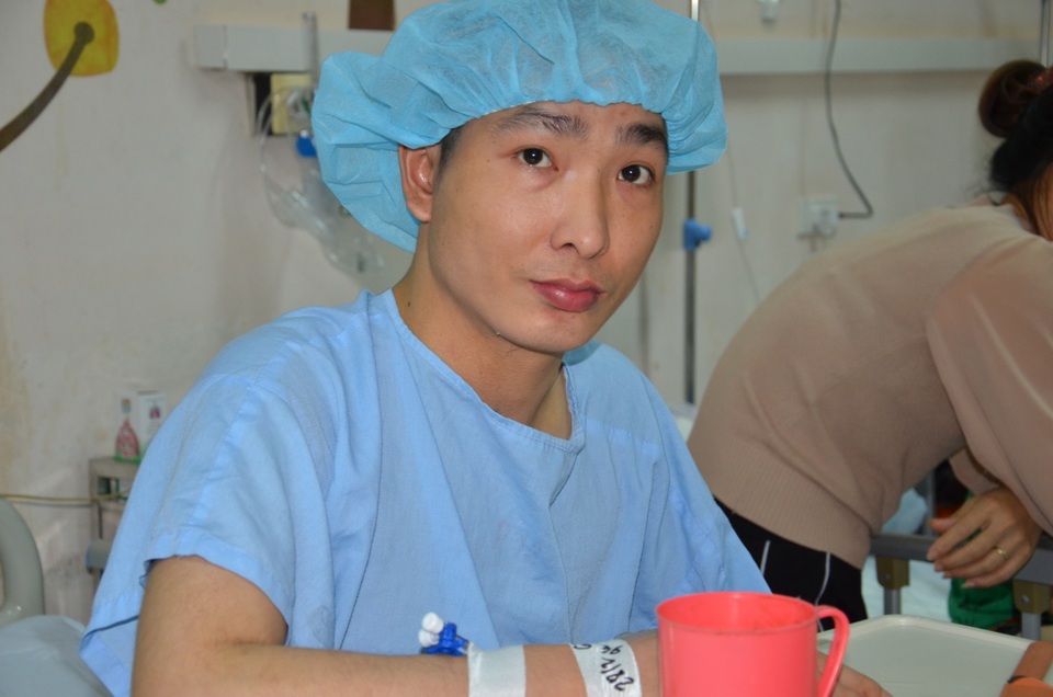 Chàng trai nằm bất tỉnh 2 ngày trong phòng trọ thêm một lần được sống - 1 Chàng trai nằm bất tỉnh 2 ngày trong phòng trọ thêm một lần được sống - 1