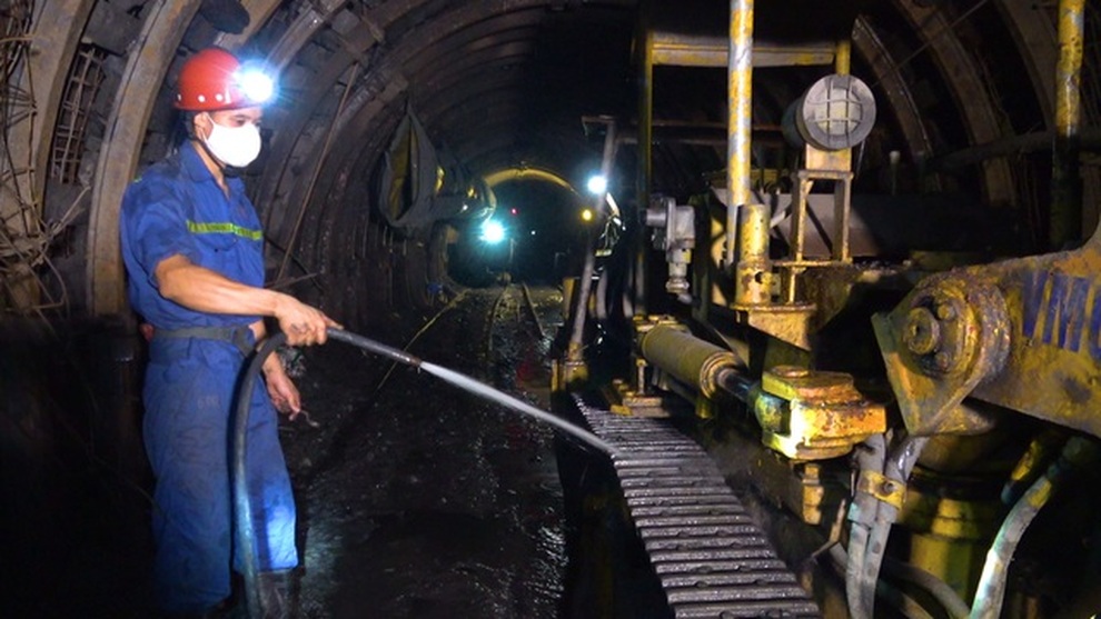 Lần đầu tiên đưa 3 nghề mỏ hầm lò vào kỳ thi Kỹ năng nghề quốc gia - 2 Lần đầu tiên đưa 3 nghề mỏ hầm lò vào kỳ thi Kỹ năng nghề quốc gia - 2
