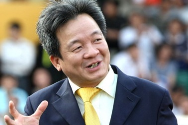 Chị gái bầu Hiển chi hàng chục tỷ đồng mua cổ phần SHB