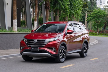 Toyota Rush - chất SUV trên một mẫu xe 7 chỗ cho gia đình