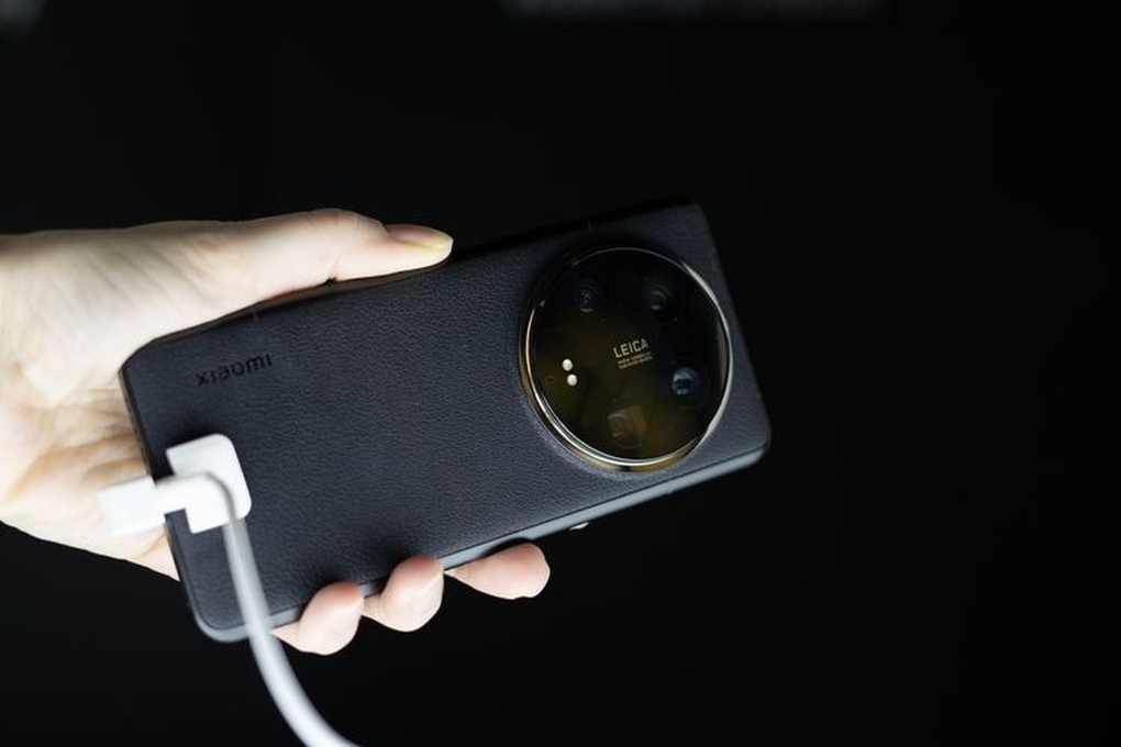 MWC 2024: Xiaomi 14 ra mắt, giá từ 999 euro - 1 MWC 2024: Xiaomi 14 ra mắt, giá từ 999 euro - 1
