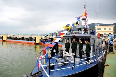 Bàn giao tàu tuần tra ST 220 - 03