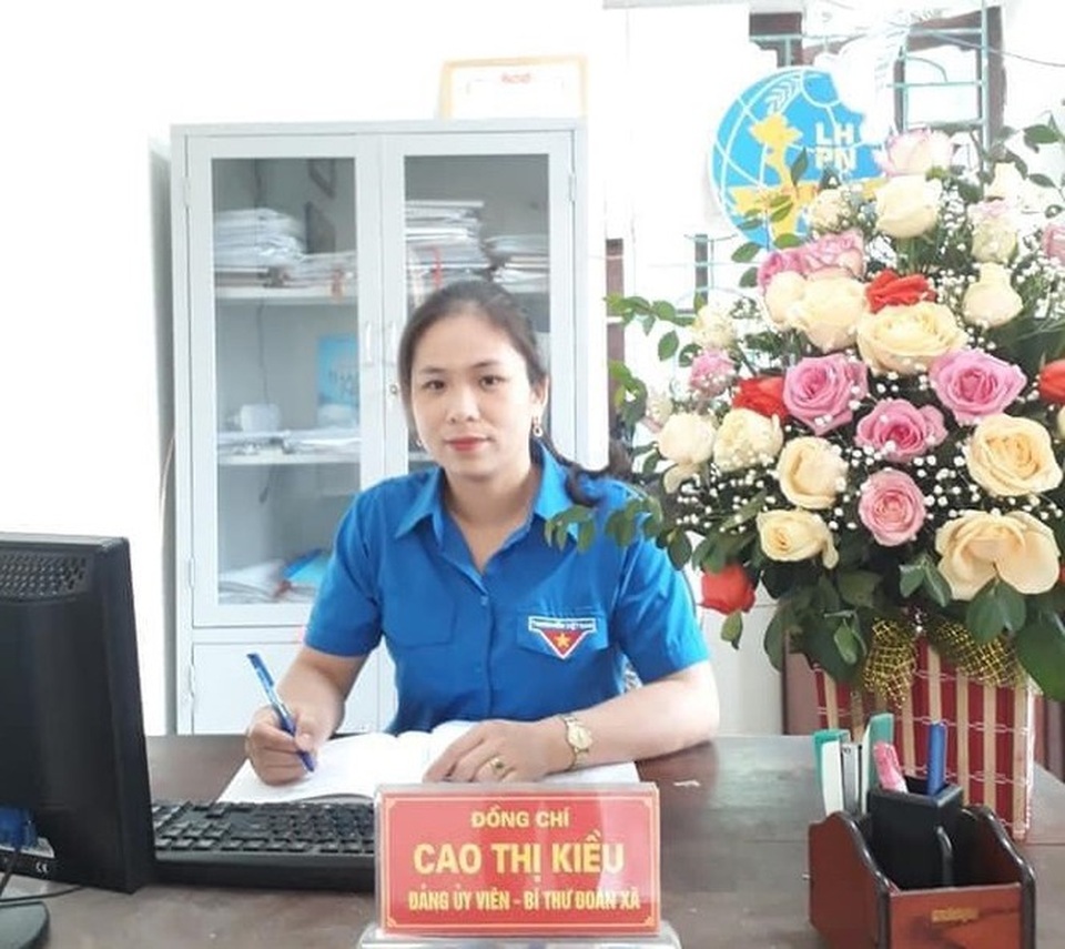 Nhặt được ví tiền, nữ Bí thư đoàn chủ động trả lại cho người đánh rơi - 2 Nhặt được ví tiền, nữ Bí thư đoàn chủ động trả lại cho người đánh rơi - 2