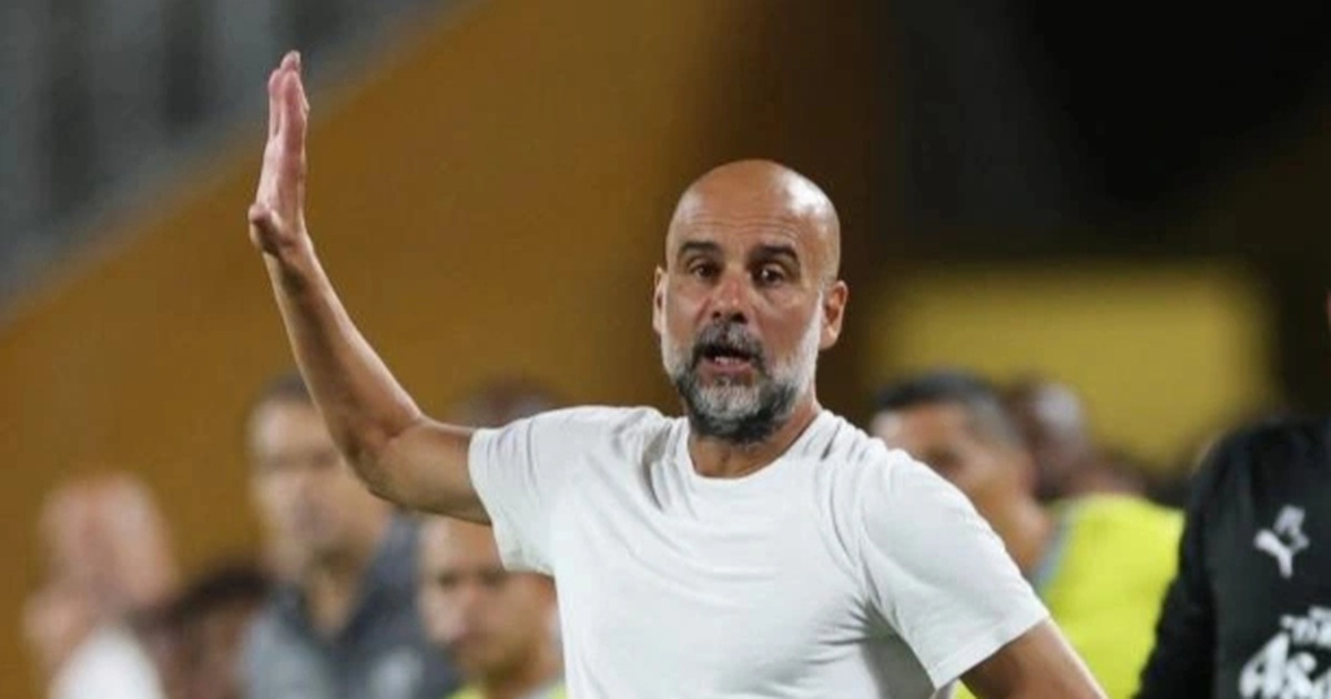 HLV Pep Guardiola tuyên bố bất ngờ khi Man City thua sốc