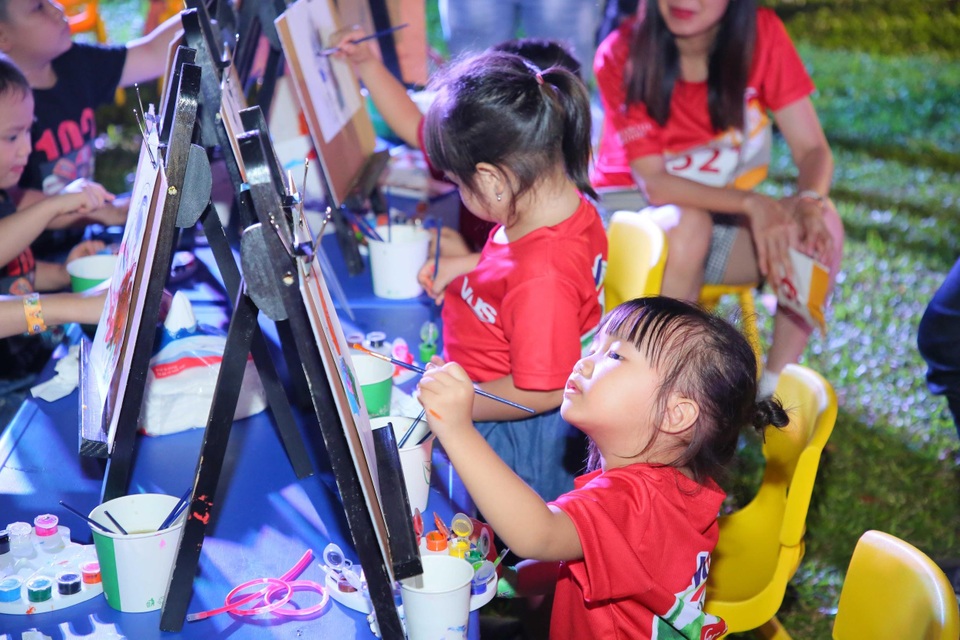 Tập thể VUS cùng nhau trồng rừng với 2.579 cây xanh - 7 Tập thể VUS cùng nhau trồng rừng với 2.579 cây xanh - 7