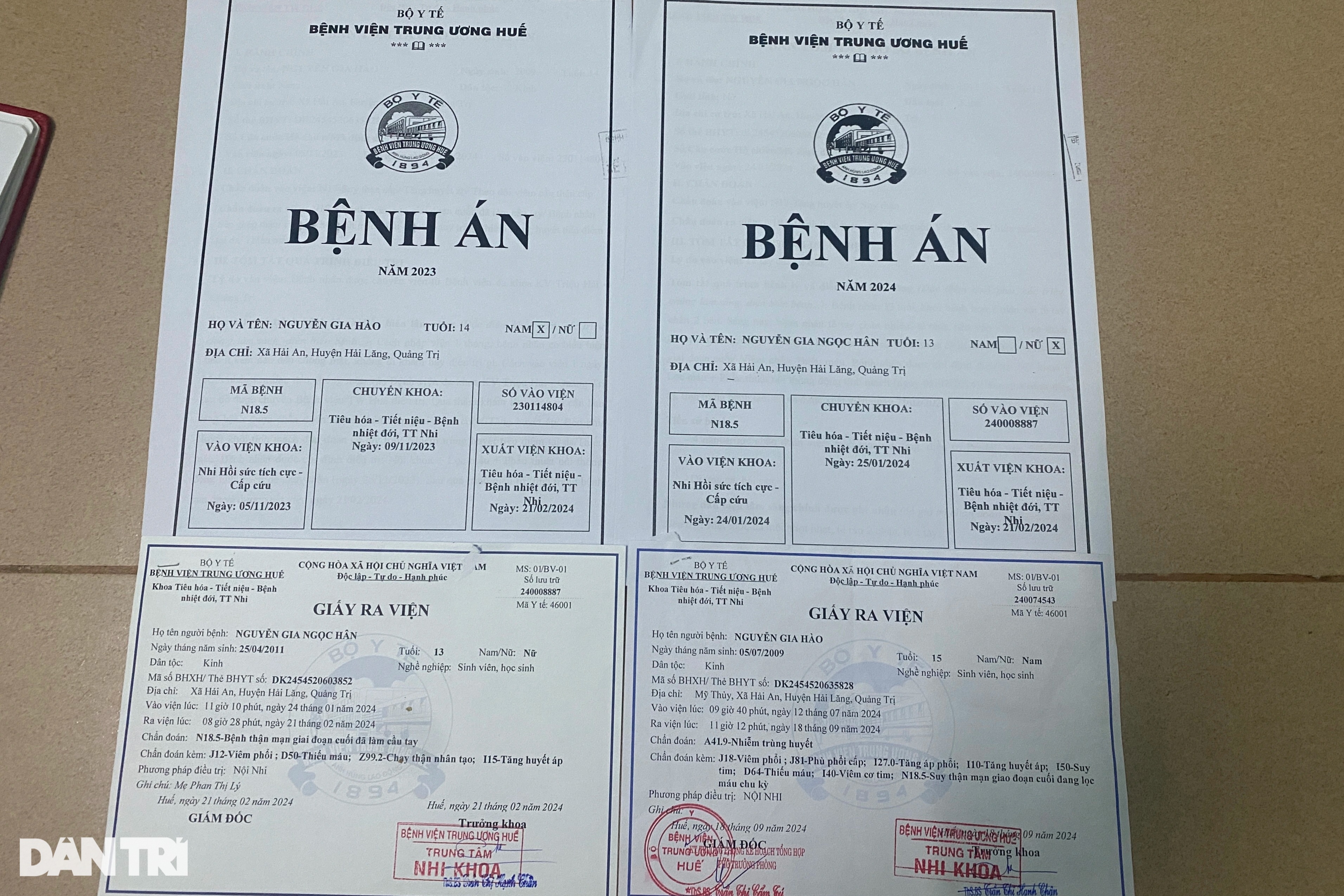 View - Mẹ nghèo bất lực nhìn con trai 2 lần vuột mất cơ hội ghép thận | Báo Dân trí