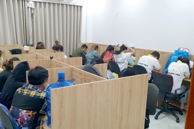 Phá đường dây lừa đảo hơn 600 người ở TPHCM